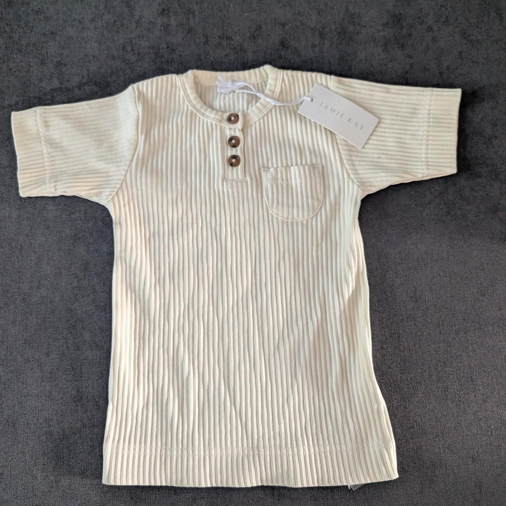 🟣2/$40🟣Jamie Kay Ivory Ribbed Button Top